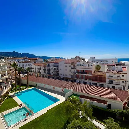 Appartamento Wonderful Flat With Seaview In Nerja Esterno foto